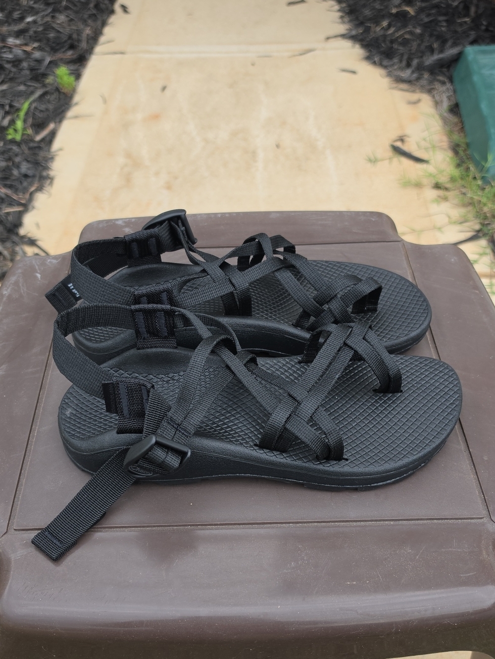 Chaco Women's Size 8 Black Classic Athletic Sandals